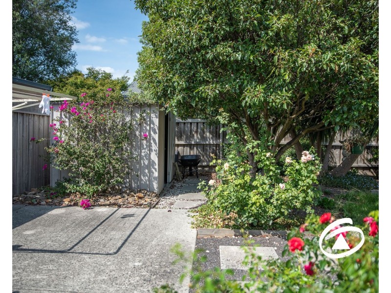 4 Hume Court, Pakenham VIC 3810