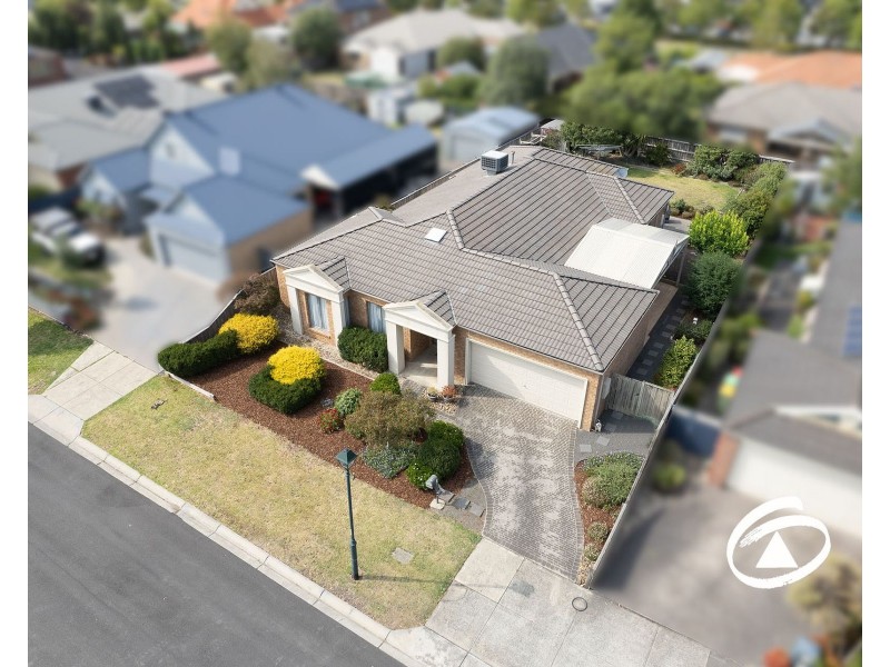 4 Hume Court, Pakenham VIC 3810