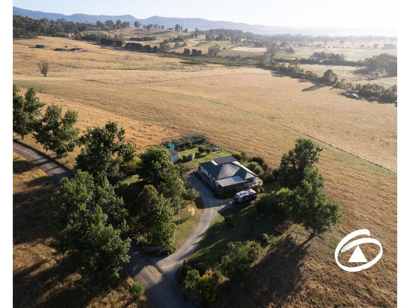 35 Ellis Road, Tonimbuk VIC 3815