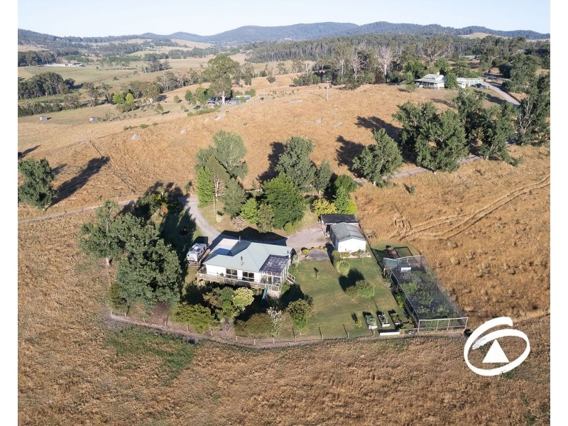 35 Ellis Road, Tonimbuk VIC 3815