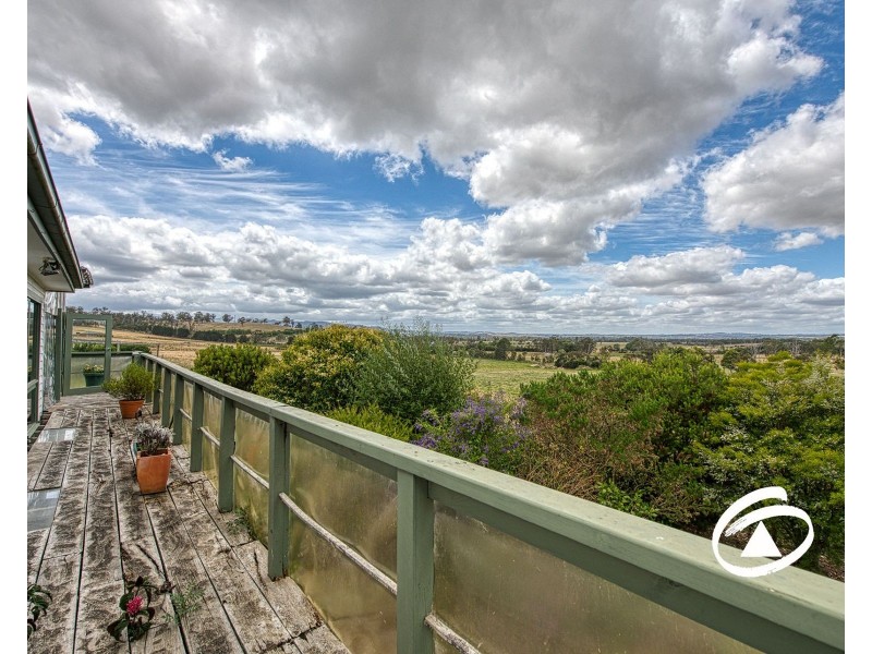 35 Ellis Road, Tonimbuk VIC 3815