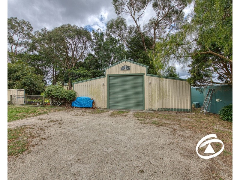 35 Ellis Road, Tonimbuk VIC 3815