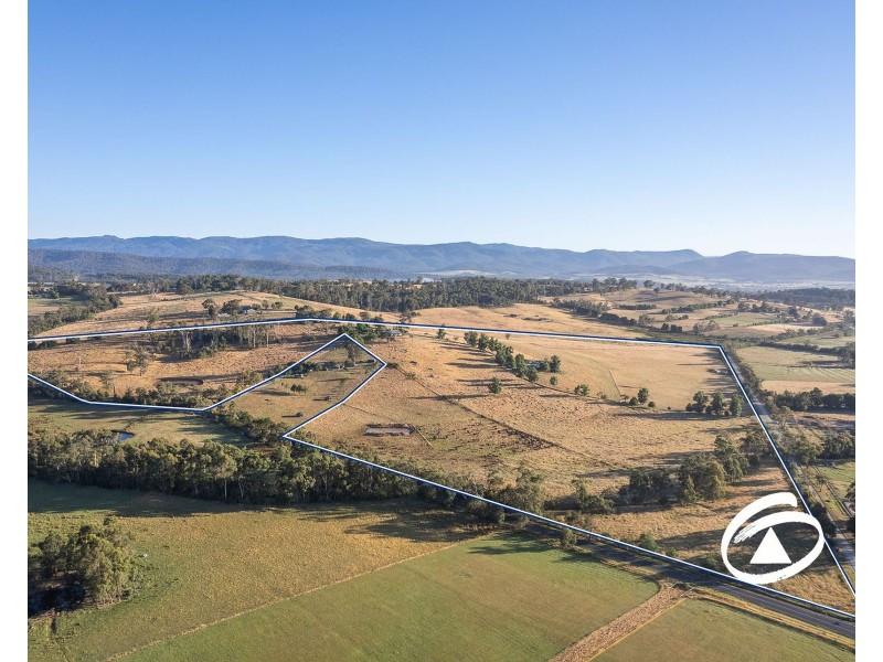 35 Ellis Road, Tonimbuk VIC 3815