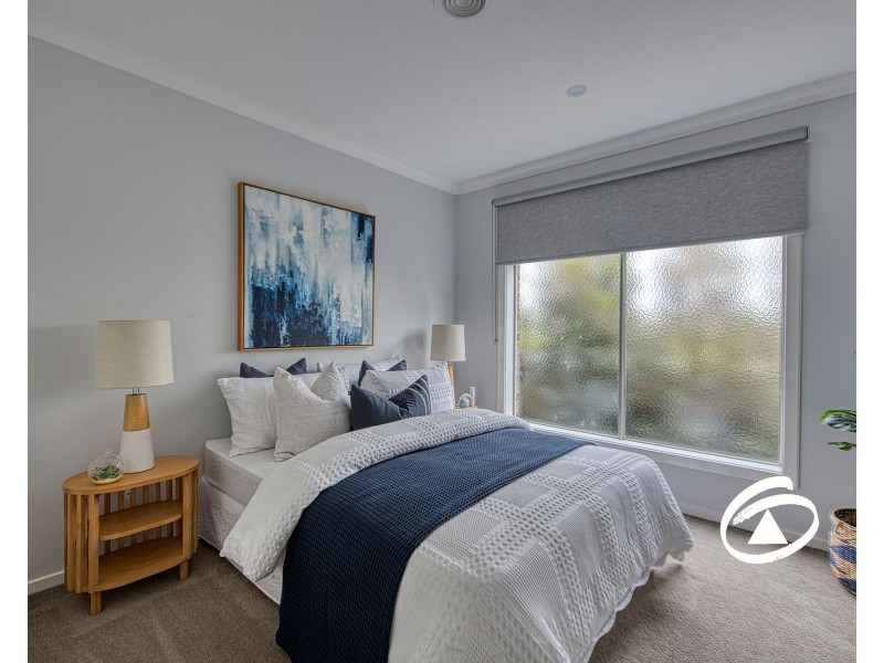 1/5 Spencer Place, Pakenham VIC 3810