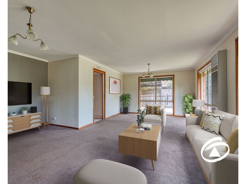 6 Dundee Court, Pakenham VIC 3810