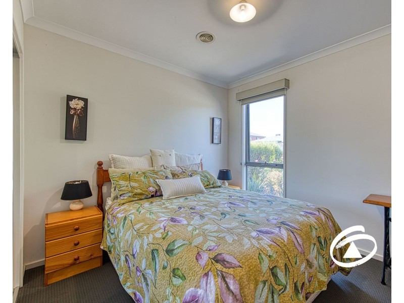 19 Timbertop Boulevard, Officer VIC 3809