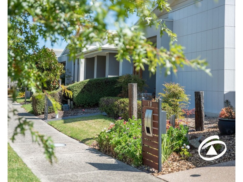 19 Timbertop Boulevard, Officer VIC 3809