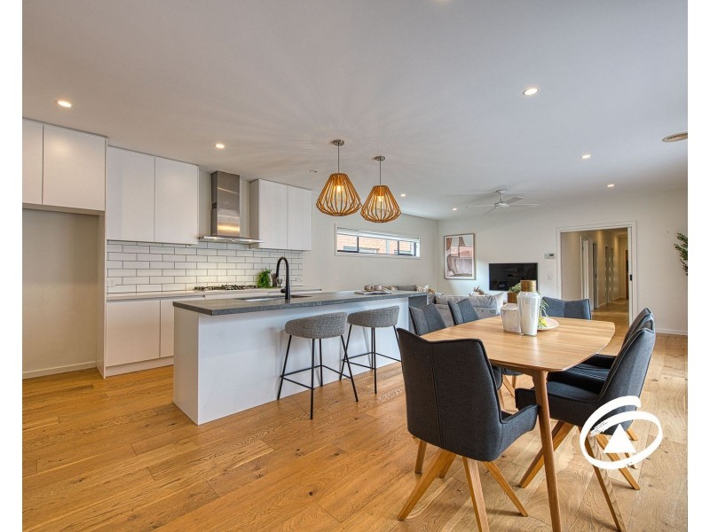 292 Rix Road, Officer VIC 3809