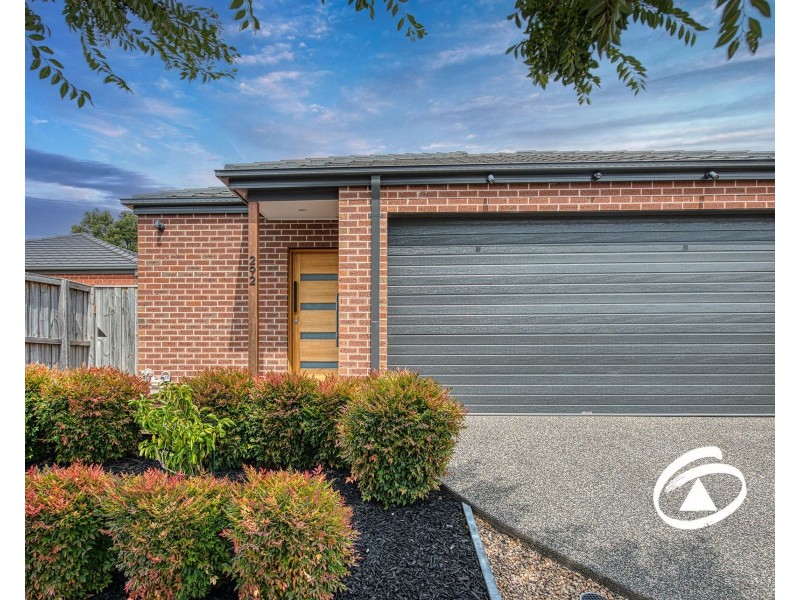 292 Rix Road, Officer VIC 3809