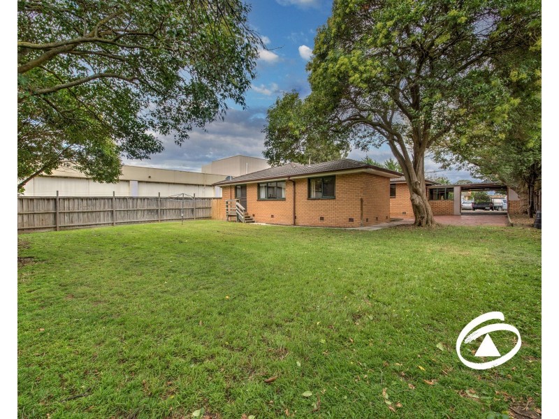 14 Wadsley Avenue, Pakenham VIC 3810