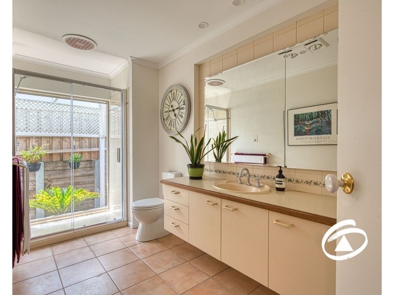 78 Eagle Drive, Pakenham VIC 3810