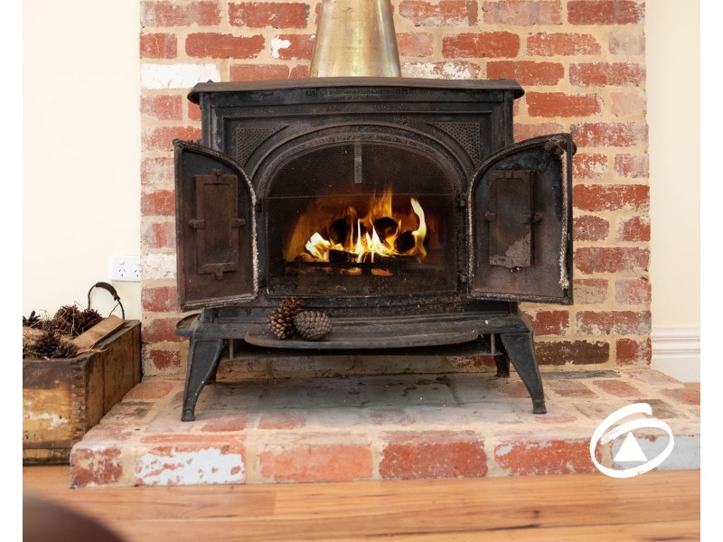 944 Pakenham Road, Pakenham Upper VIC 3810