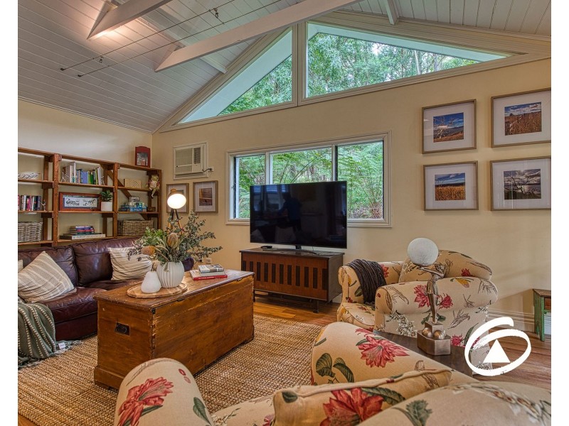 944 Pakenham Road, Pakenham Upper VIC 3810