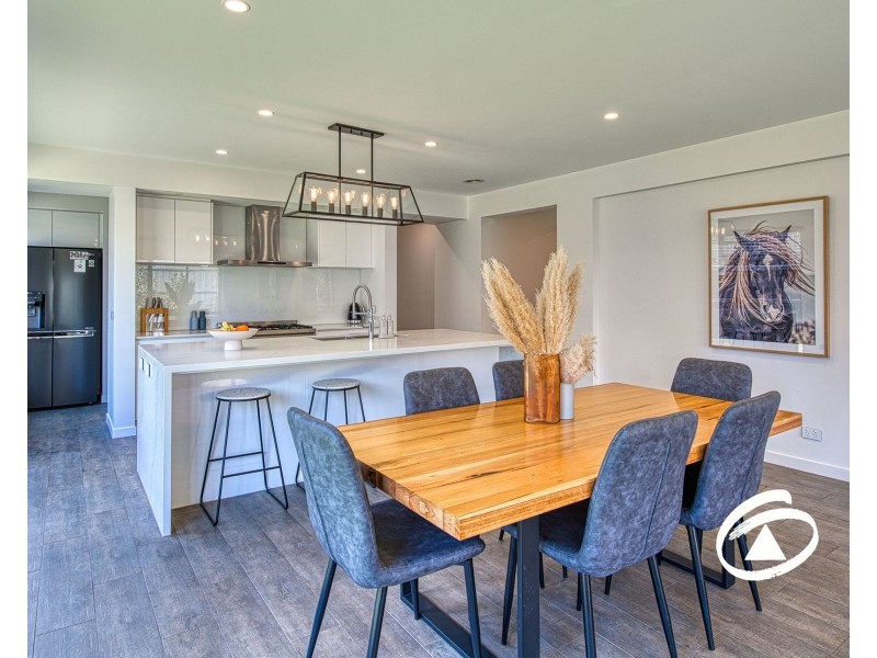 15 Kiama Street, Officer VIC 3809