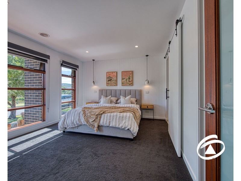 15 Kiama Street, Officer VIC 3809
