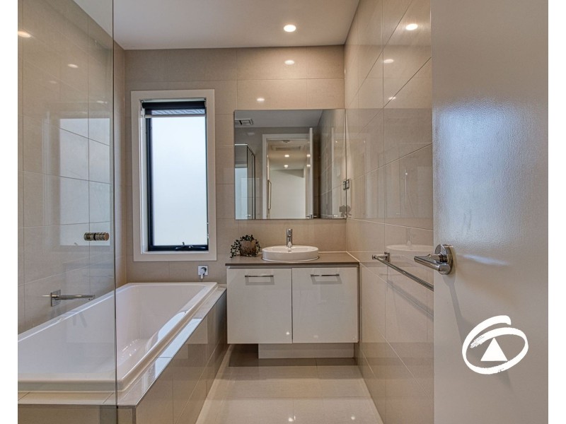 15 Kiama Street, Officer VIC 3809