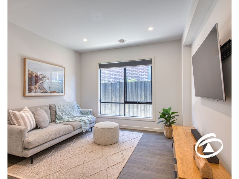 15 Kiama Street, Officer VIC 3809