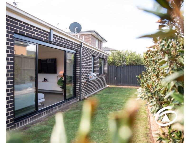 15 Kiama Street, Officer VIC 3809