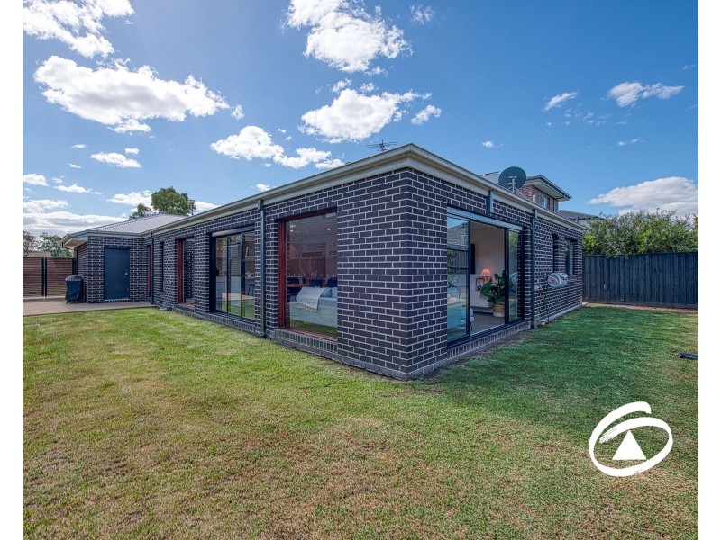 15 Kiama Street, Officer VIC 3809