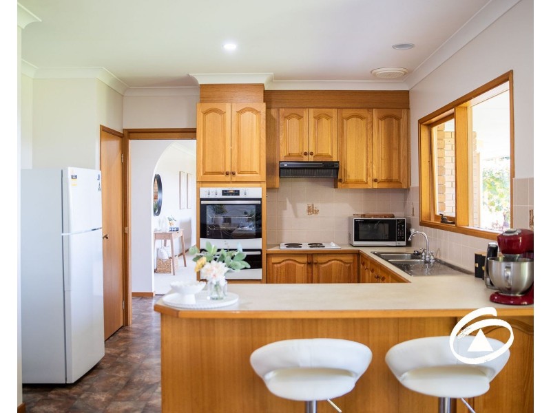 110 Bourkes Creek Road, Pakenham Upper VIC 3810