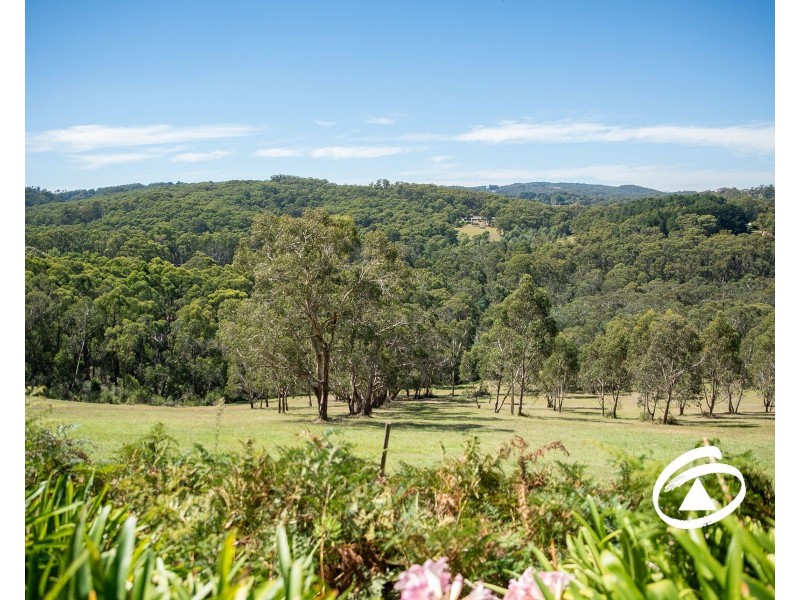 110 Bourkes Creek Road, Pakenham Upper VIC 3810