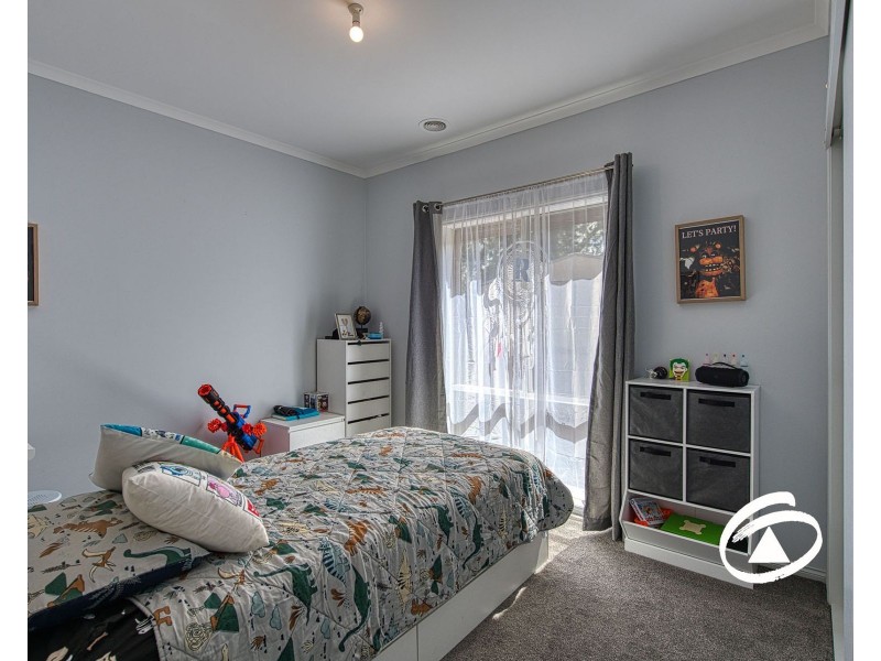 50 Flinders Chase, Pakenham VIC 3810