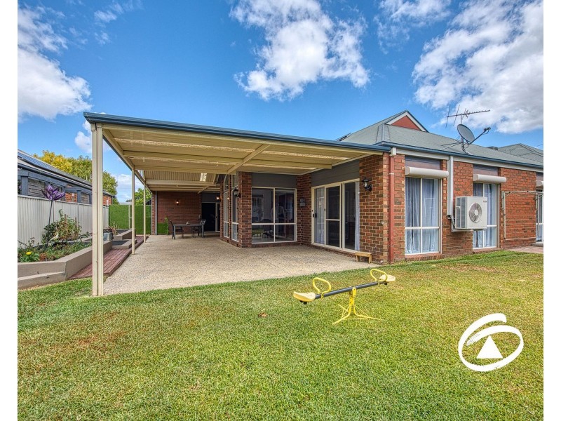 50 Flinders Chase, Pakenham VIC 3810