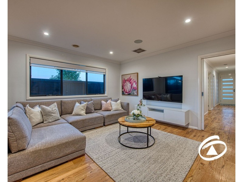 239 Pink Hill Boulevard, Officer VIC 3809