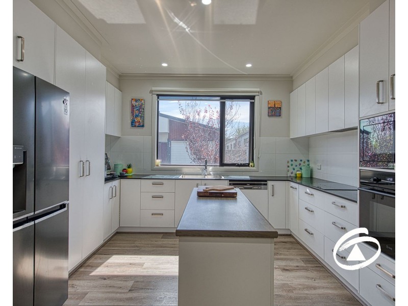 120/34 McMullen Road, Officer VIC 3809