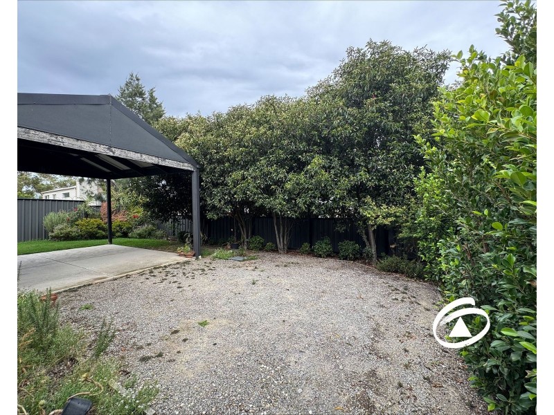 36 Bonneville Parade, Pakenham VIC 3810