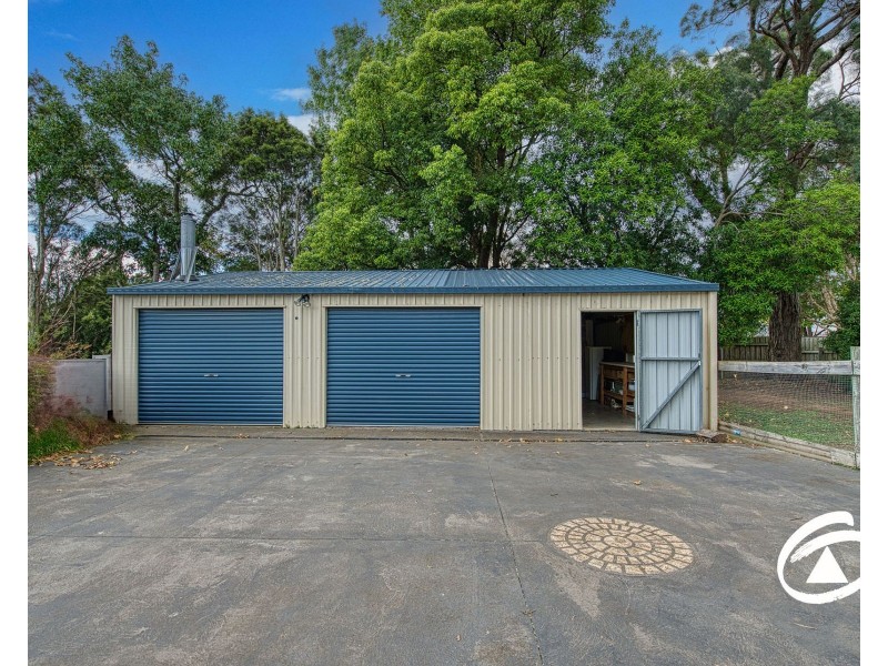 9 Grant Street, Drouin VIC 3818