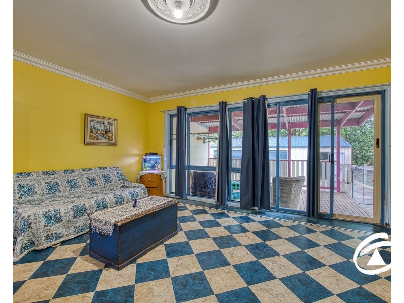 9 Grant Street, Drouin VIC 3818