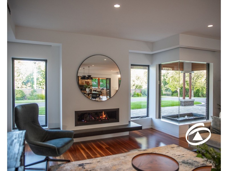 27 Beaumont Road, Berwick VIC 3806