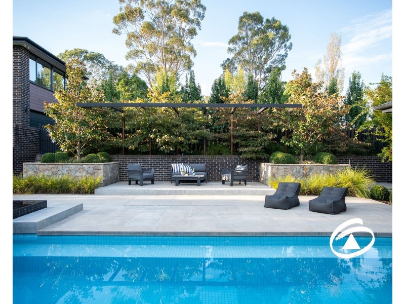 27 Beaumont Road, Berwick VIC 3806