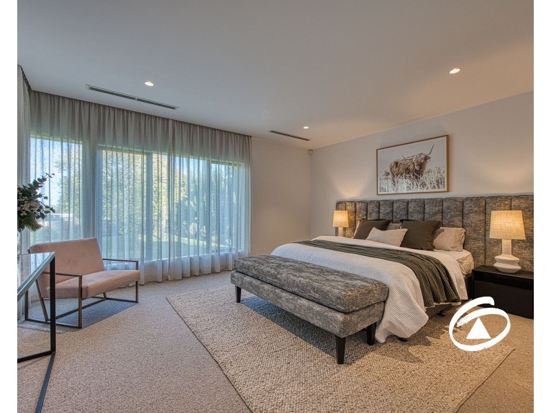 27 Beaumont Road, Berwick VIC 3806