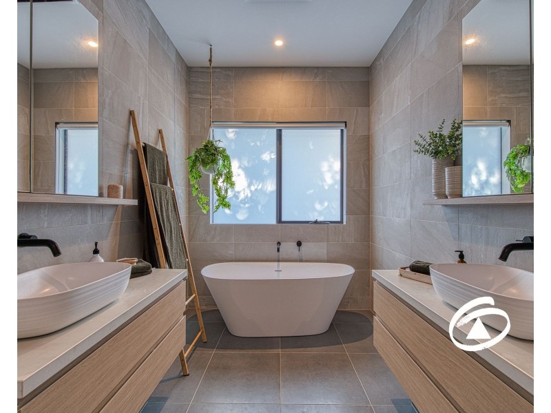 27 Beaumont Road, Berwick VIC 3806