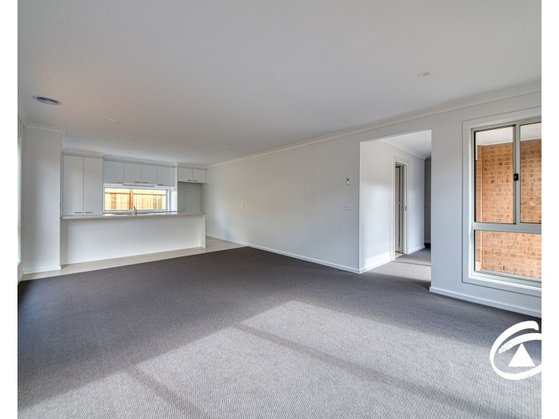 2A Kirra Court, Pakenham VIC 3810