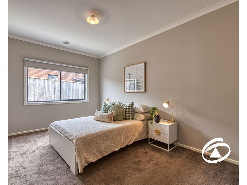 6 Camellia Drive, Bunyip VIC 3815