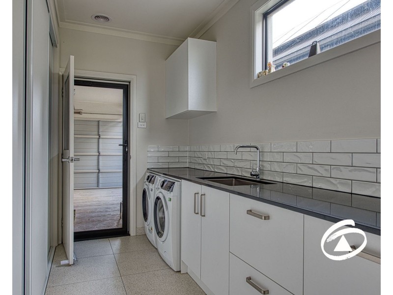 15/34 McMullen Road, Officer VIC 3809