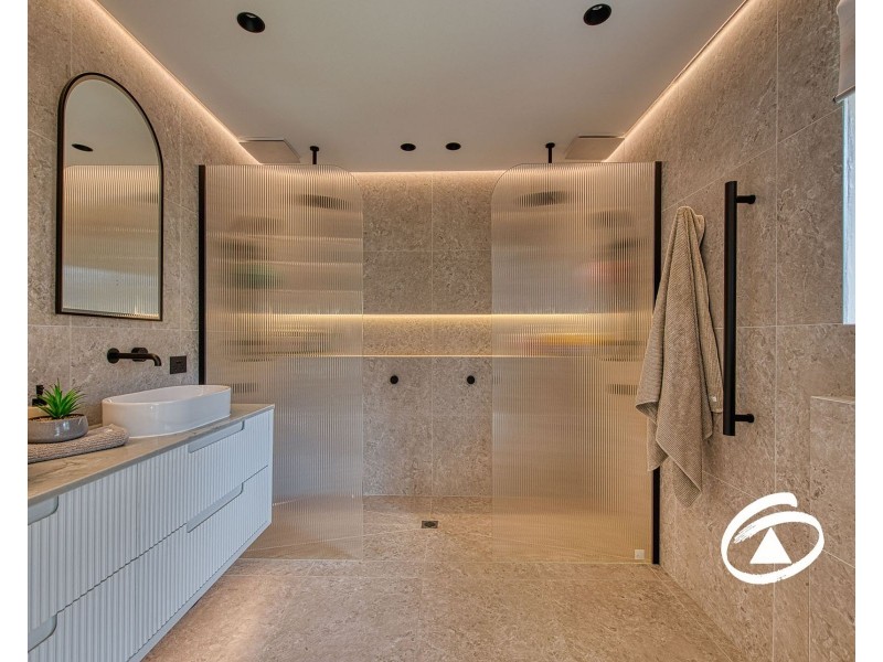 9 Fountain Drive, Narre Warren VIC 3805