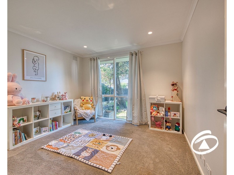 9 Fountain Drive, Narre Warren VIC 3805