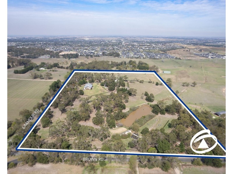 24 Larmour Road, Pakenham VIC 3810