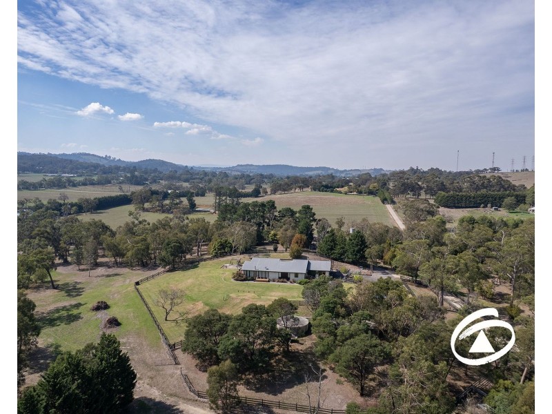 24 Larmour Road, Pakenham VIC 3810
