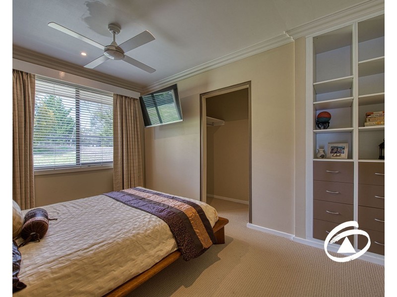 24 Larmour Road, Pakenham VIC 3810