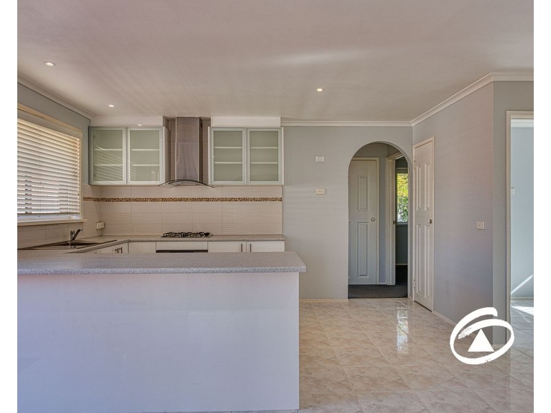 39 Simon Drive, Pakenham VIC 3810