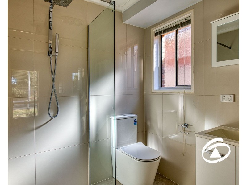 39 Simon Drive, Pakenham VIC 3810