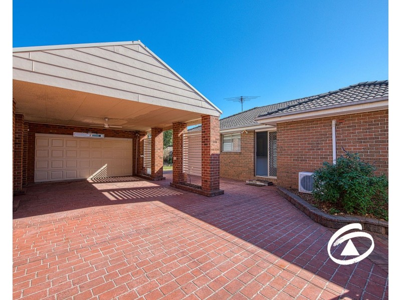 39 Simon Drive, Pakenham VIC 3810