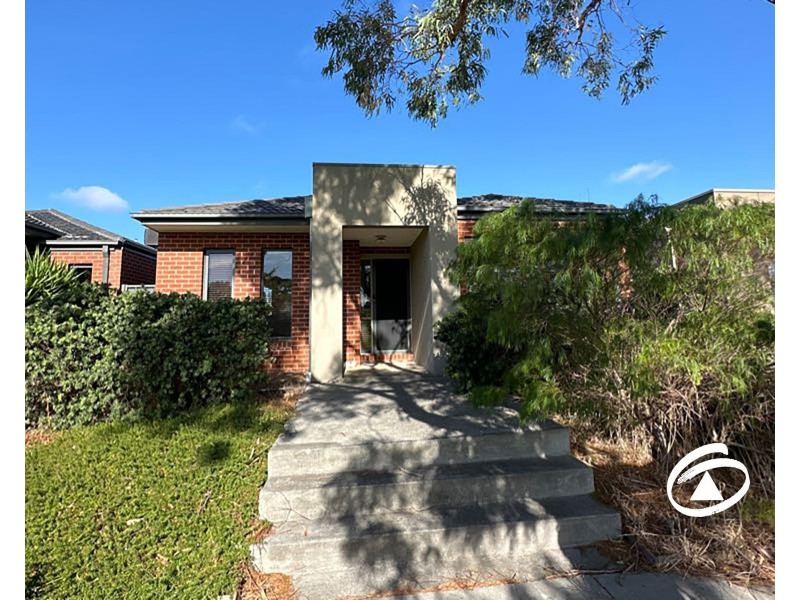 4 Pimpernel Place, Cranbourne North VIC 3977