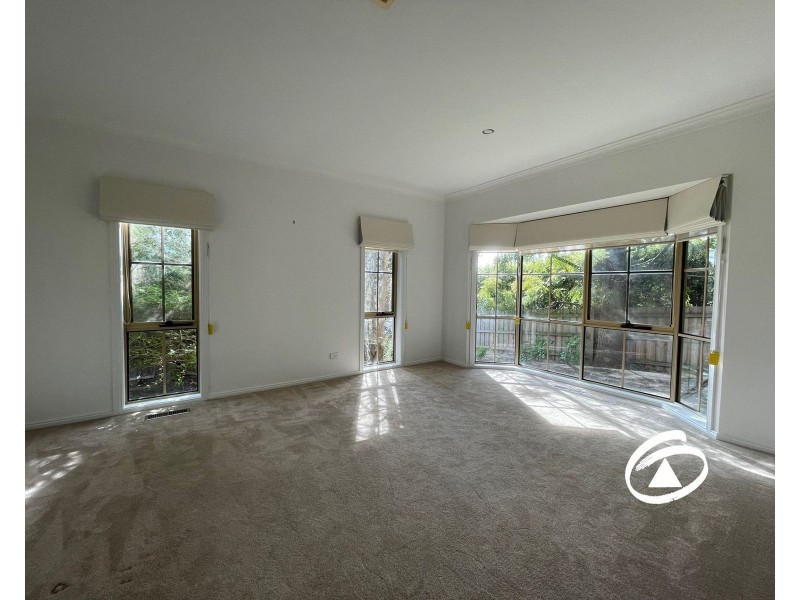 1/16 Paula Crescent, Doncaster East VIC 3109
