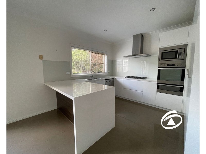 1/16 Paula Crescent, Doncaster East VIC 3109